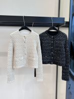 chanel シャネルにルブタン ダサい激安通販 アウター 23秋冬新品  柔らかい ２色 ブラック ホワイト