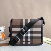 バーバリーバッグ中古n級品 スタンディングデザインBurberry チェック柄