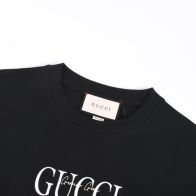 2024新作のデジタルプリントの半袖Tシャツ 大人気gucci ウェア偽物