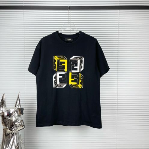 最安値！大人気フェンディ メンズtシャツn級品 半袖Tシャツ おしゃれ 