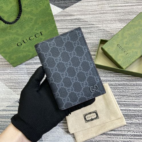 2023人気定番安い財布 gucciスーパーコピー 795229 グッチ パスポートケース