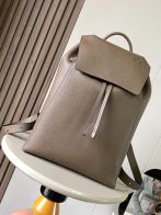 オシャレにお得 100%新品鞄 ロエベコピー 9070 バックパック 柔らかいカウレザー素材