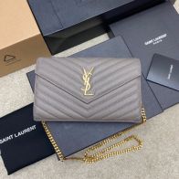 数量限定 得価イヴ・サンローラン 斜めがけバッグコピー377828 360452 YSL エンベロープバッグ