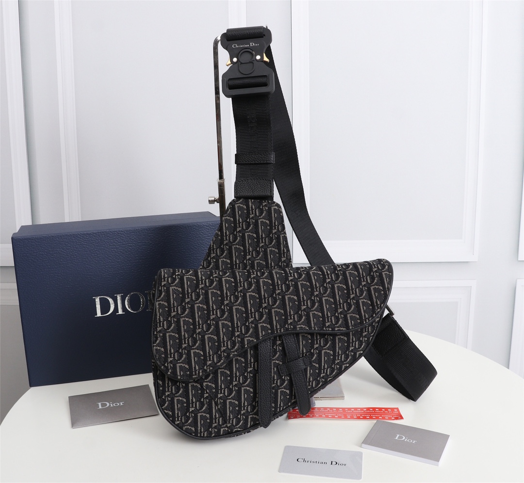 dior バッグ 素材スーパーコピー 財布 内蔵センサーチップ グレーフローラルデザイン_1