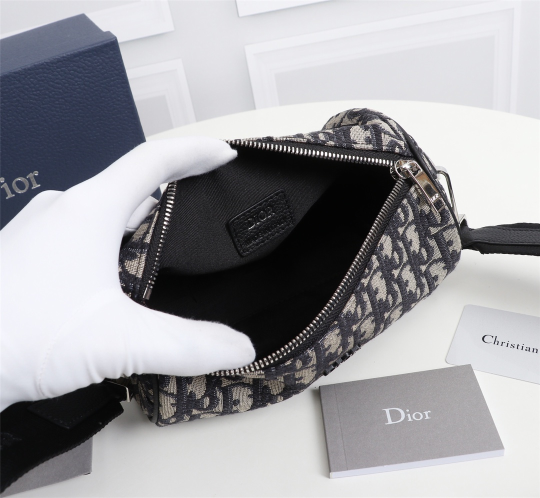 dior バッグ なぜ高激安通販 レザー ミニ 2023新作 メンズ ラウンドバッグ_5