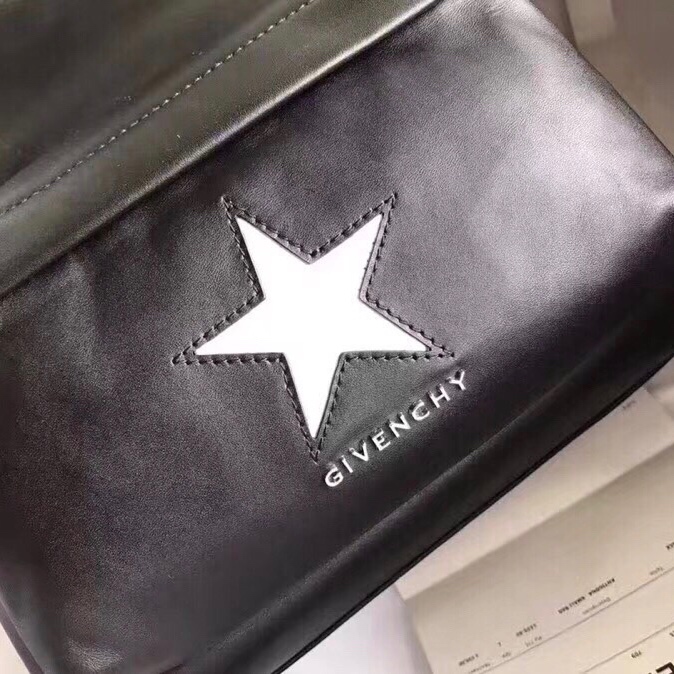 GIVENCHYジバンシィ ルックスーパーコピー リュックサック 軽い 大容量 新品 白い星プリント ブラック_3