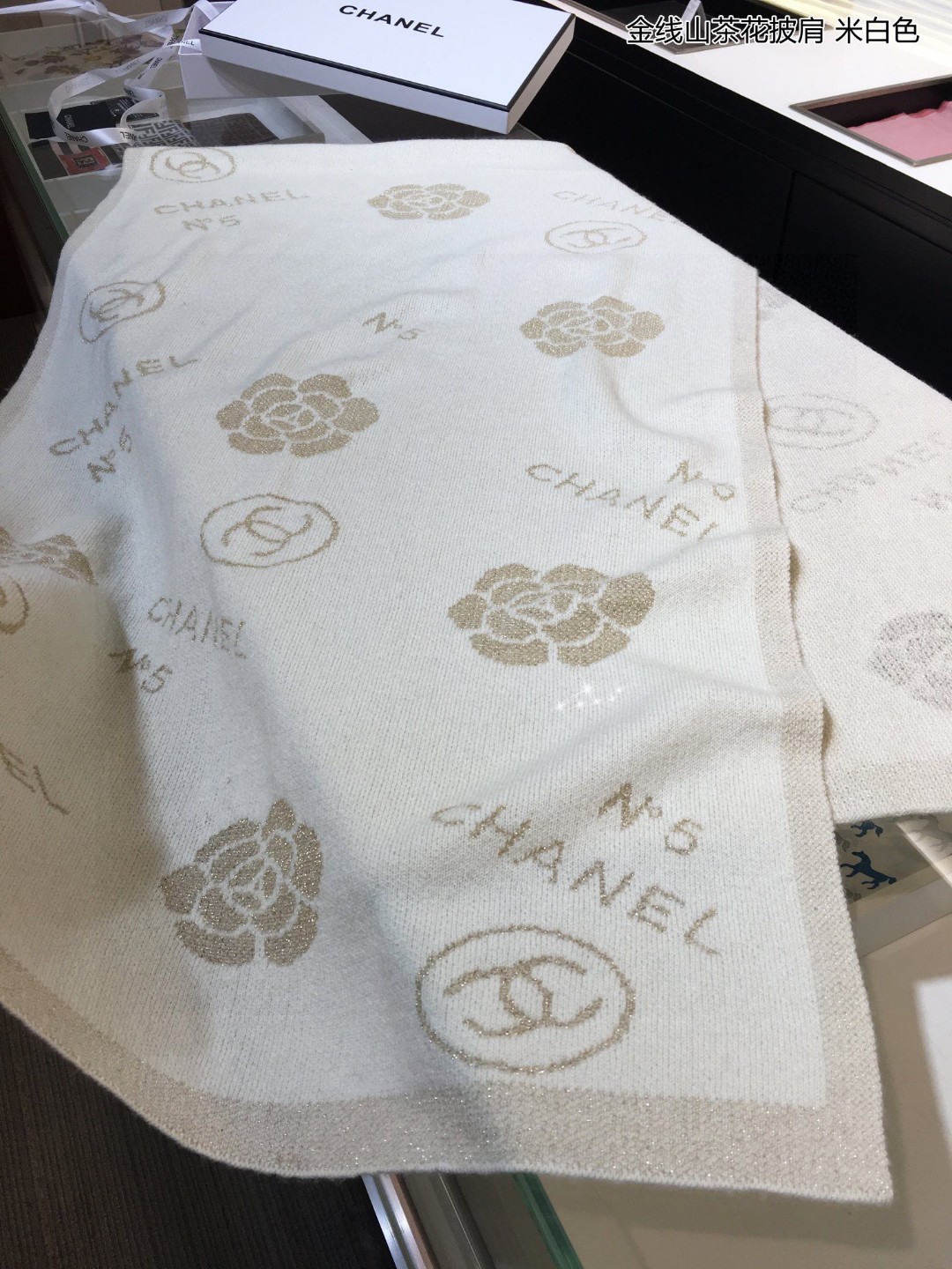 CHANEL2023新品 シャネルのスカーフn級品 暖かい 大判 通勤 花プリント レディース 冷え対策 _6