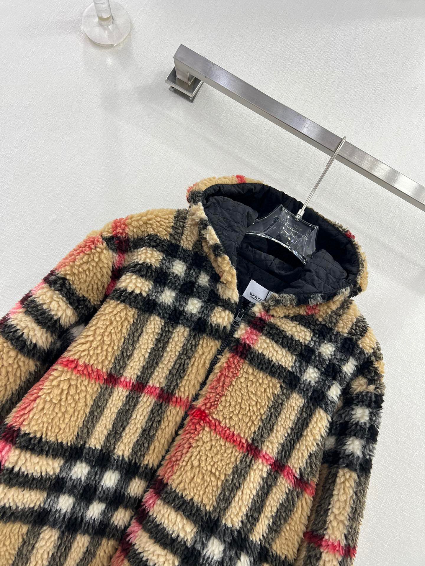 BURBERRYバーバリーウールコート激安通販 秋冬 暖かい チェック柄  高級感 ブラック_3