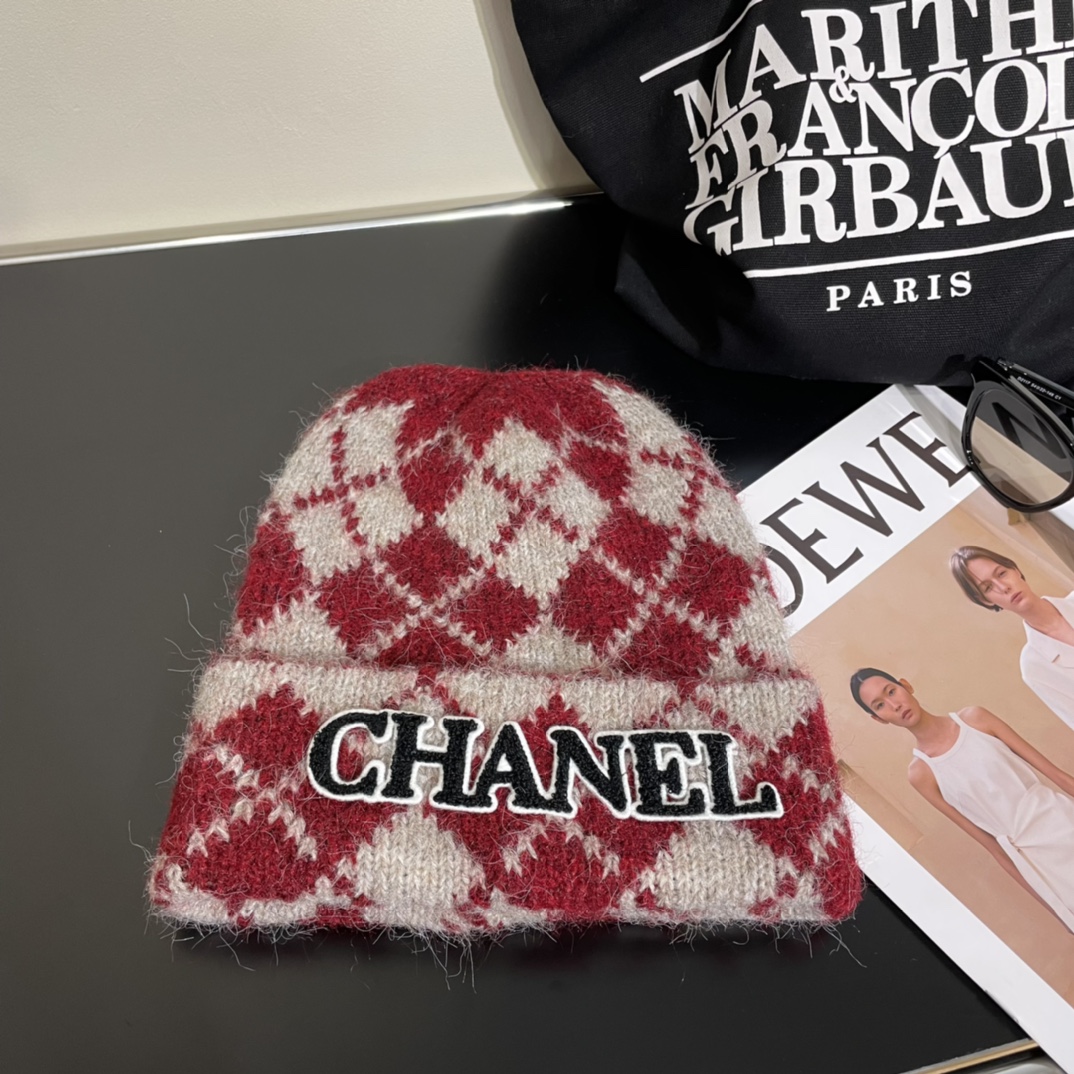 CHANELシャネルキャップコピー 羊毛 ニット帽 柔らかい ファッション 暖かい レッド_1