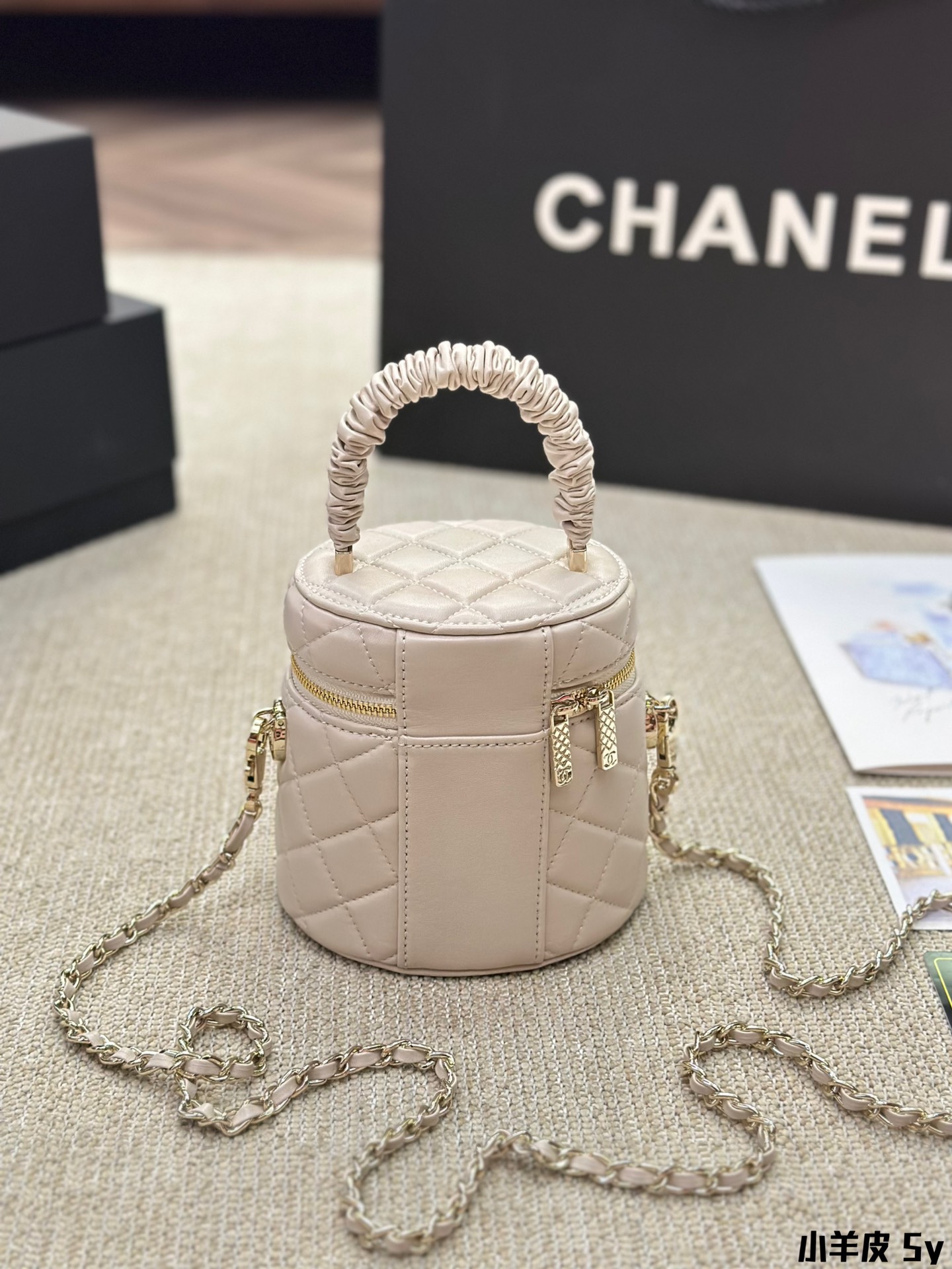 CHANELシャネルバッグｎ級品 持ちバッグ 丸形 バケツ型メイクポーチ ホワイト_2