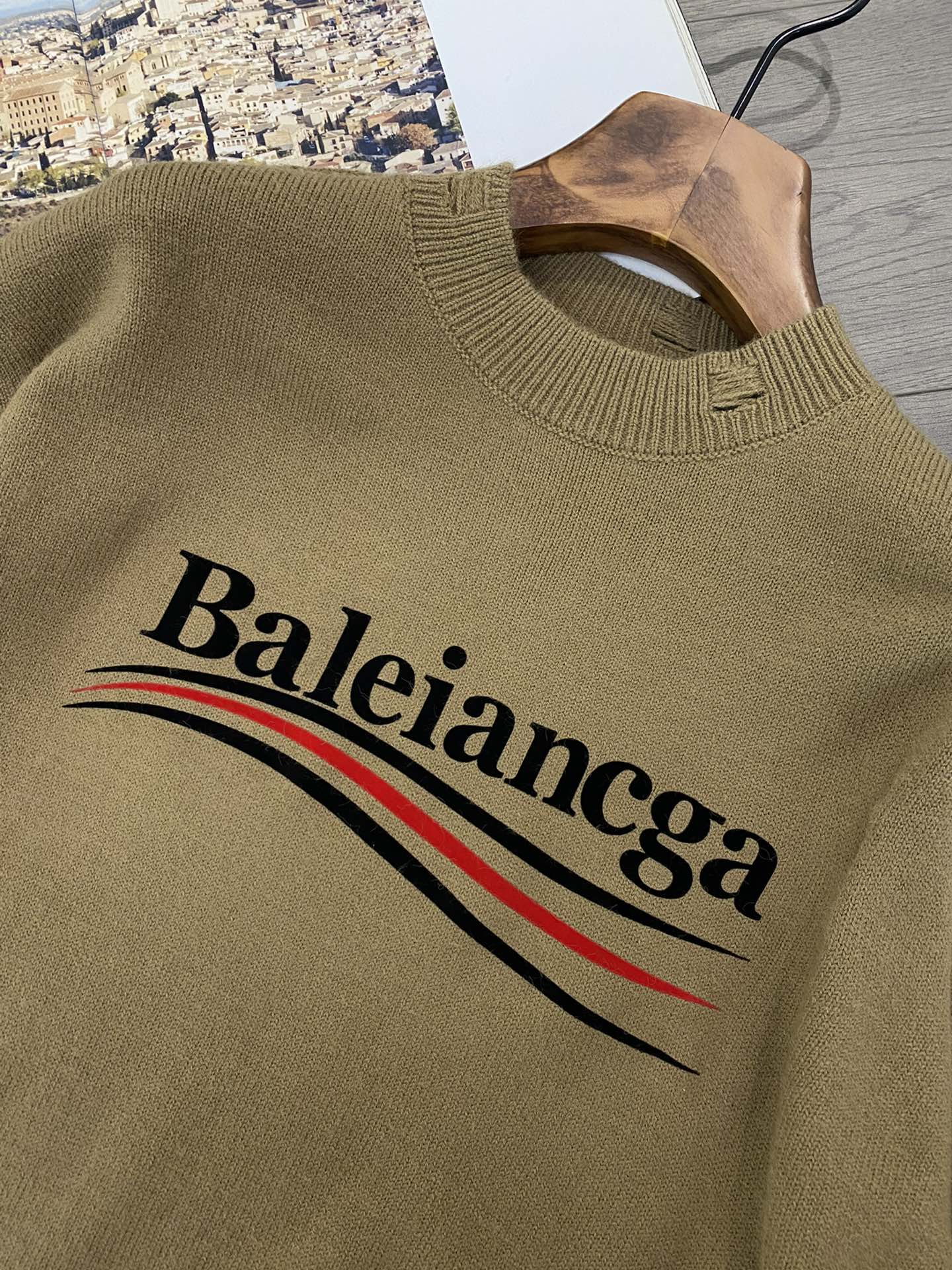 バレンシアガなぜ高いスーパーコピー BALENCIAGA 長袖 柔らかい 純綿 セーター 暖かい イエロー_3