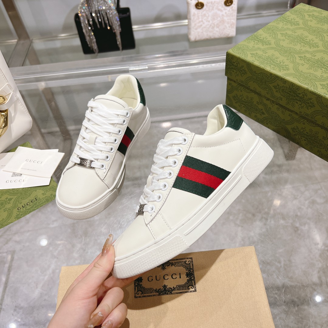 gucci シューズ サイズ感スーパーコピー スポーツカジュアルホワイトシューズ_1