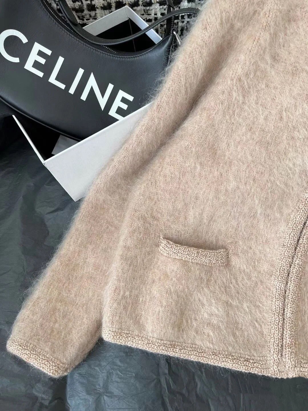 celine アウター激安通販 レディース アウター  おしゃれ 暖かい 柔らかい ピンク_3