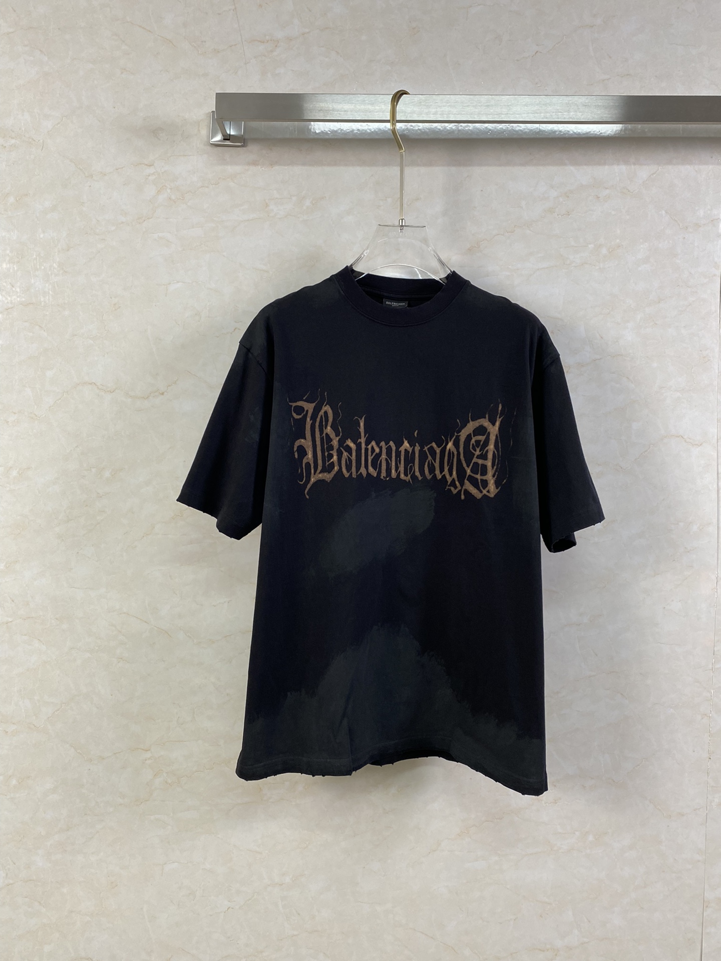 激安大特価 最新作のバレンシアガ　tシャツレディーススーパーコピー　ぴったり　コットン素材_1