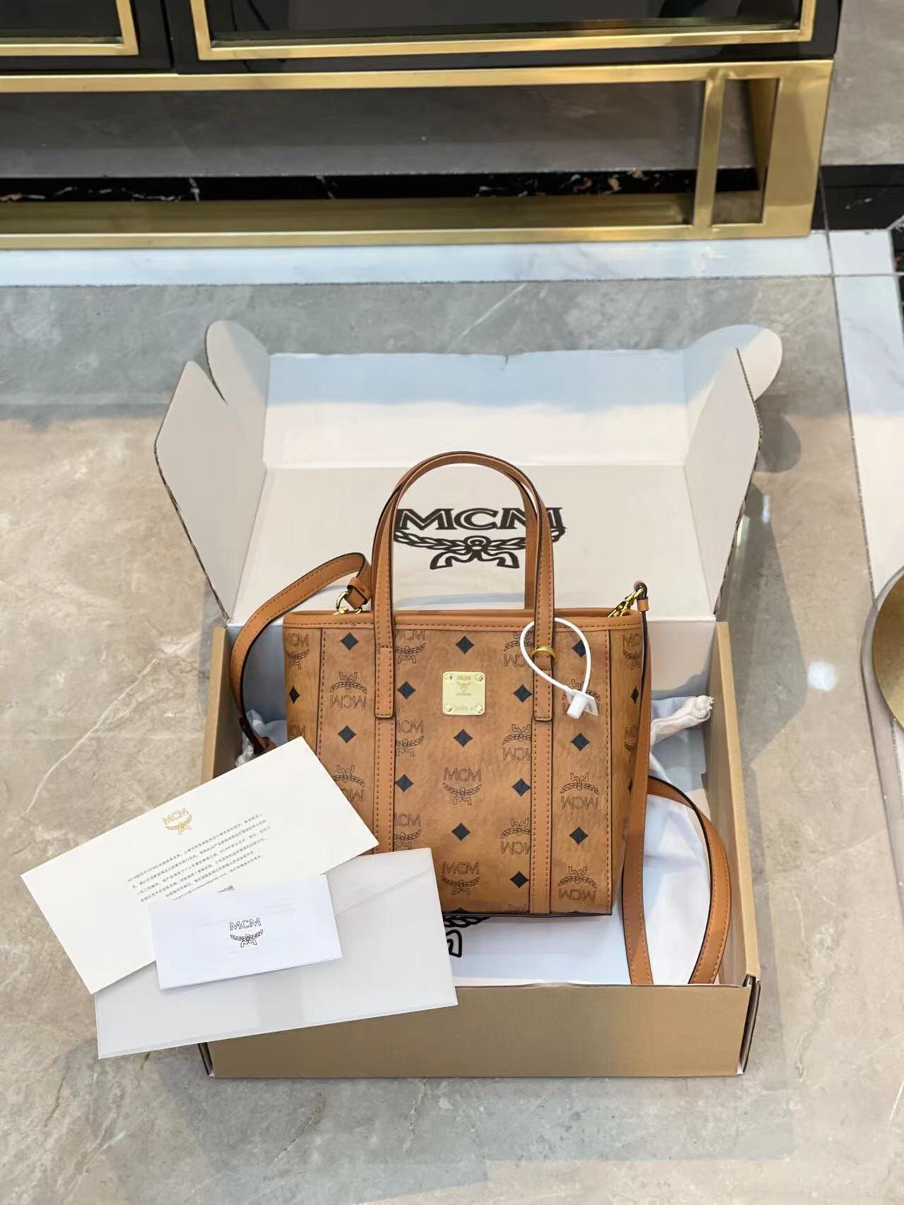 おすすめ！個性的 MCM レディース カバンコピー コットンキャンバス  肩ベルト_4