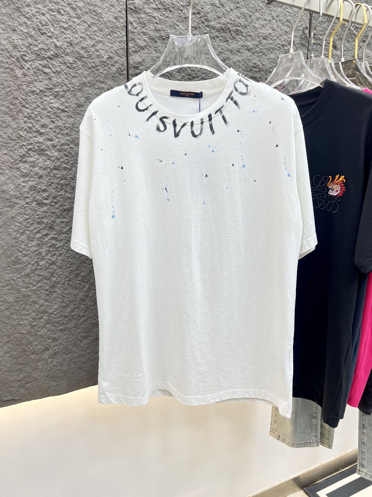 超優秀 激安通販のルイヴィトン半袖ｔシャツ偽物 コットン素材 快適  通気性抜群_1