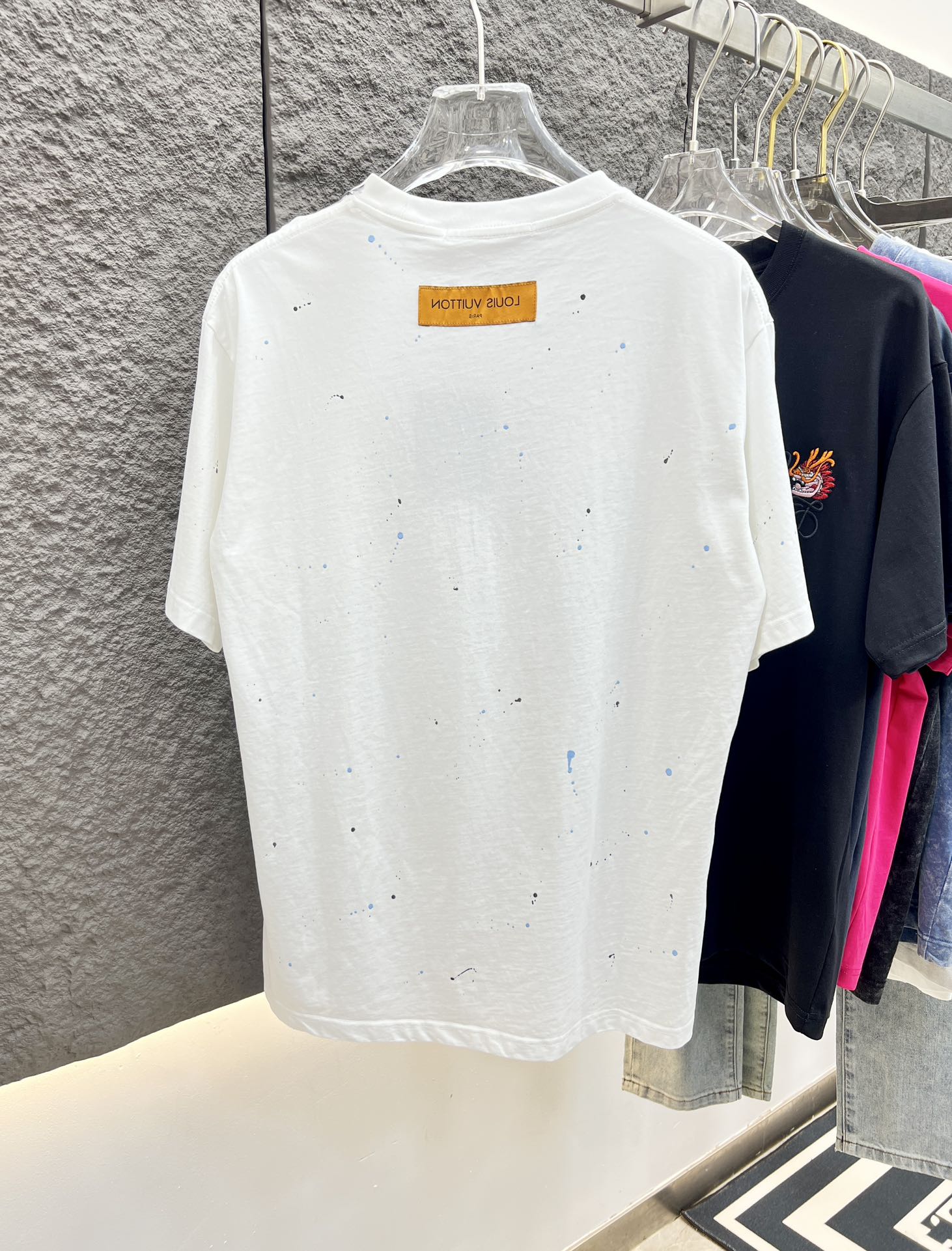 超優秀 激安通販のルイヴィトン半袖ｔシャツ偽物 コットン素材 快適  通気性抜群_5