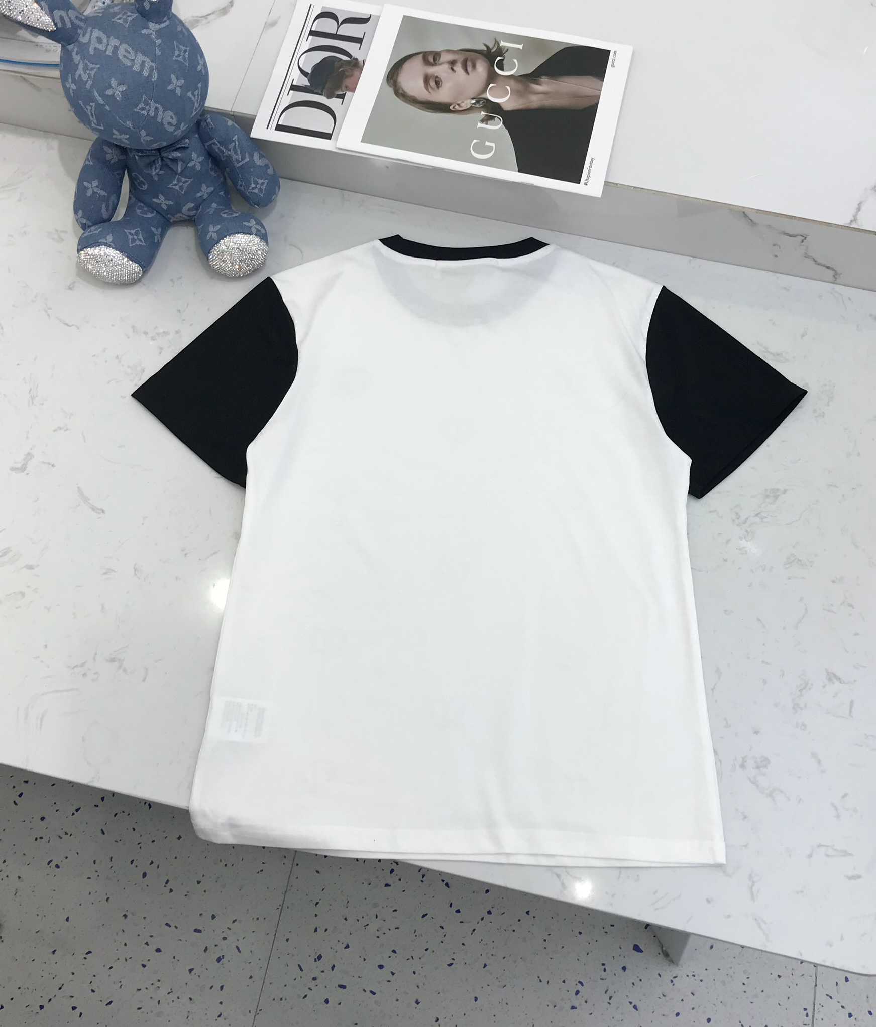 HOT 定番 新着ディオール 半袖Ｔシャツコピー おしゃれ ゆったりとしたシルエット_6