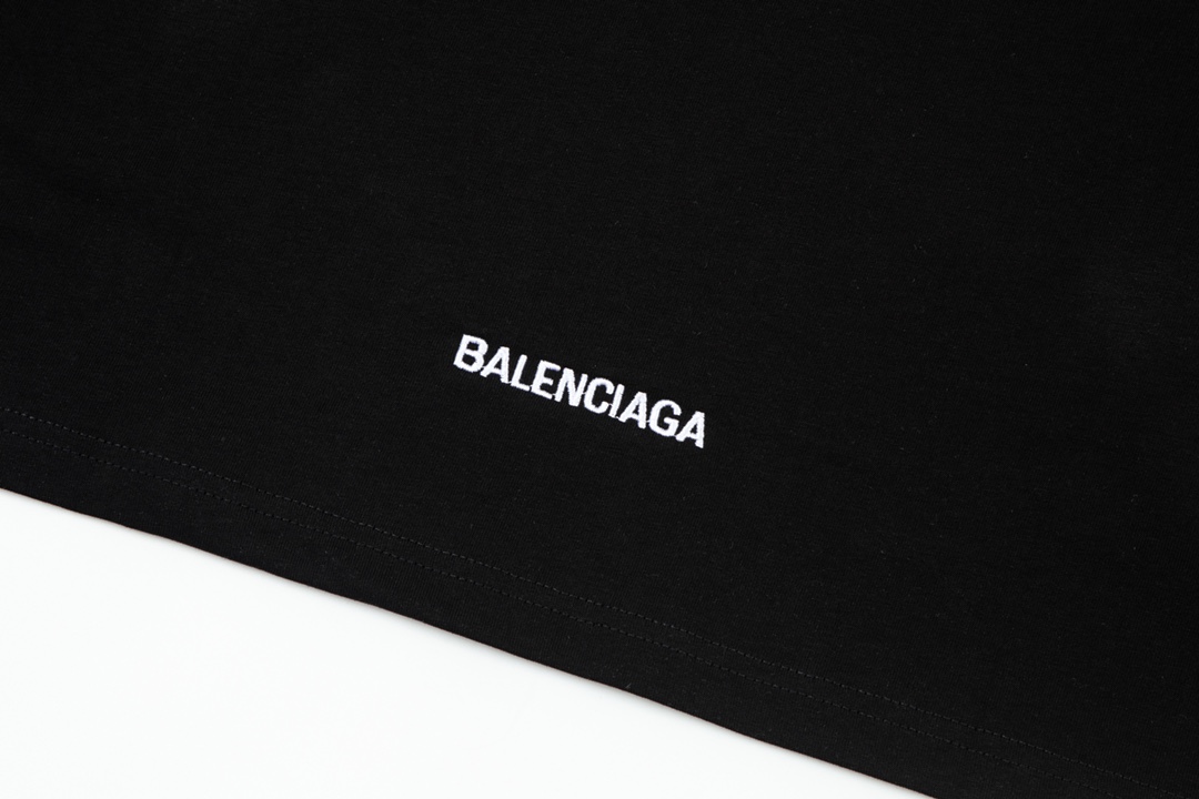 品質保証 低価tシャツ バレンシアガ偽物 トレンド感 リラックスフィット_5