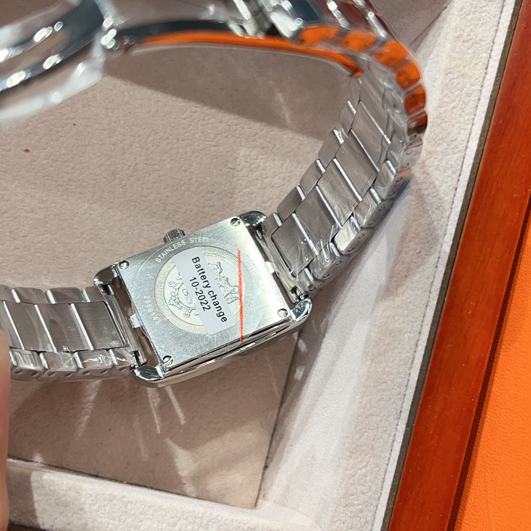オシャレにお得 100%新品腕時計エルメスコピー Heure H ステンレススチールウォッチ 人気高い_5
