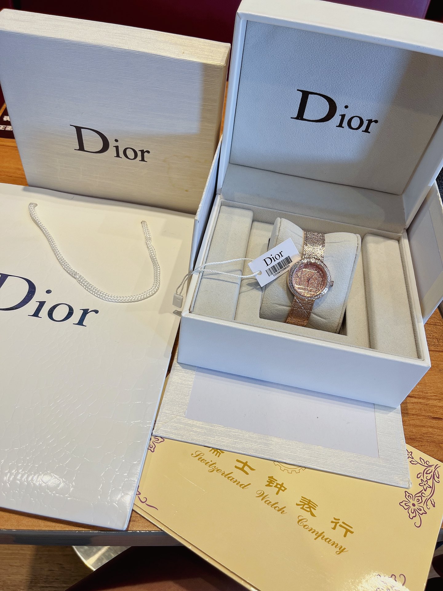 品質保証新作登場ディオール時計コピー  La D de Dior Satineシリーズ_3
