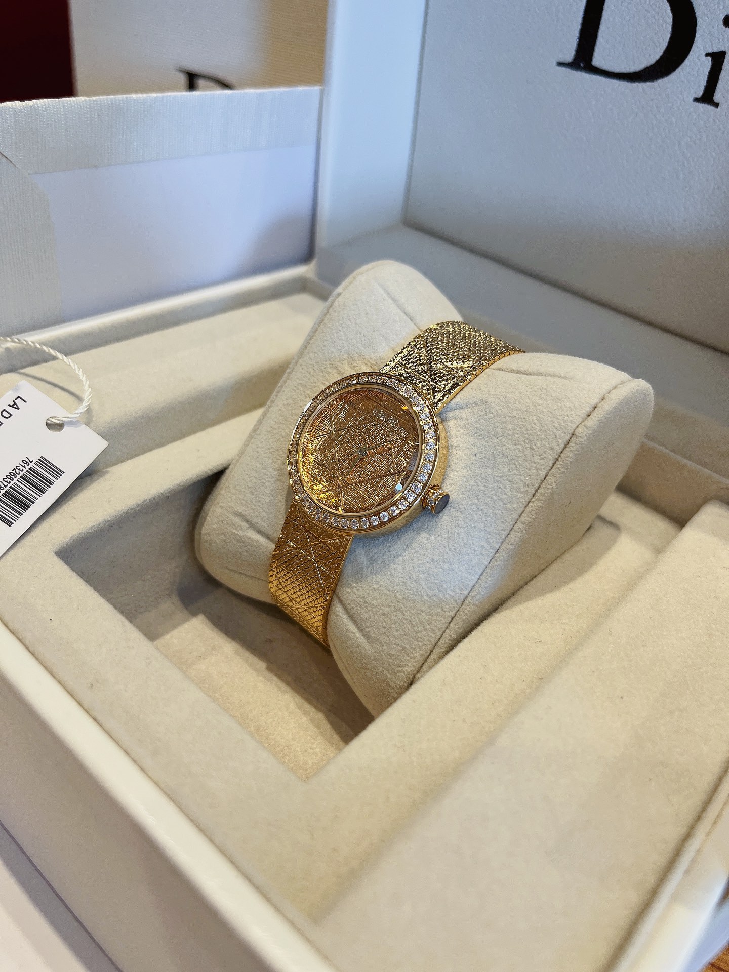 人気セール高品質ディオール時計偽物  エレガント La D de Dior Satineシリーズ腕時計_5