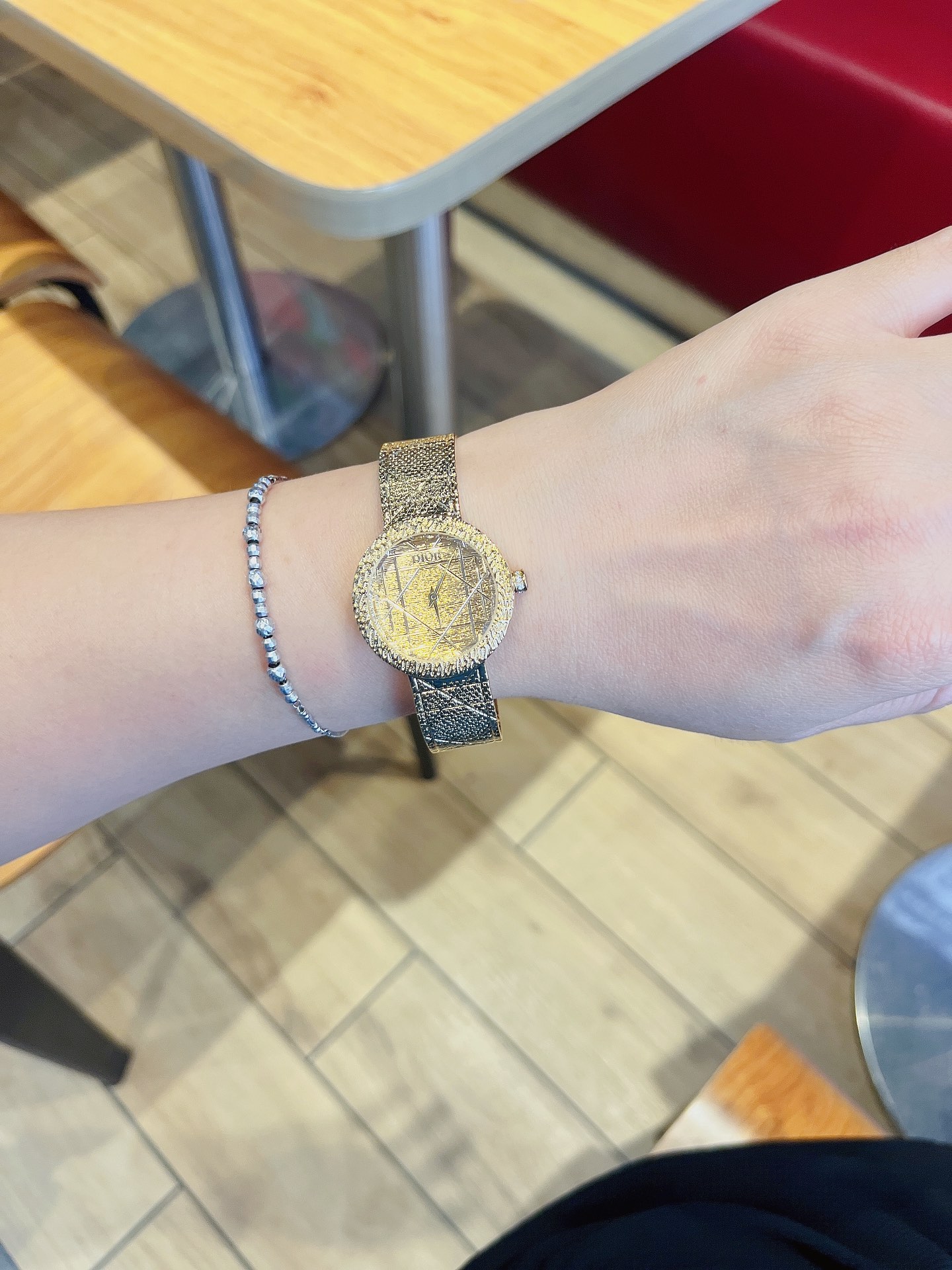 人気セール高品質ディオール時計偽物  エレガント La D de Dior Satineシリーズ腕時計_7