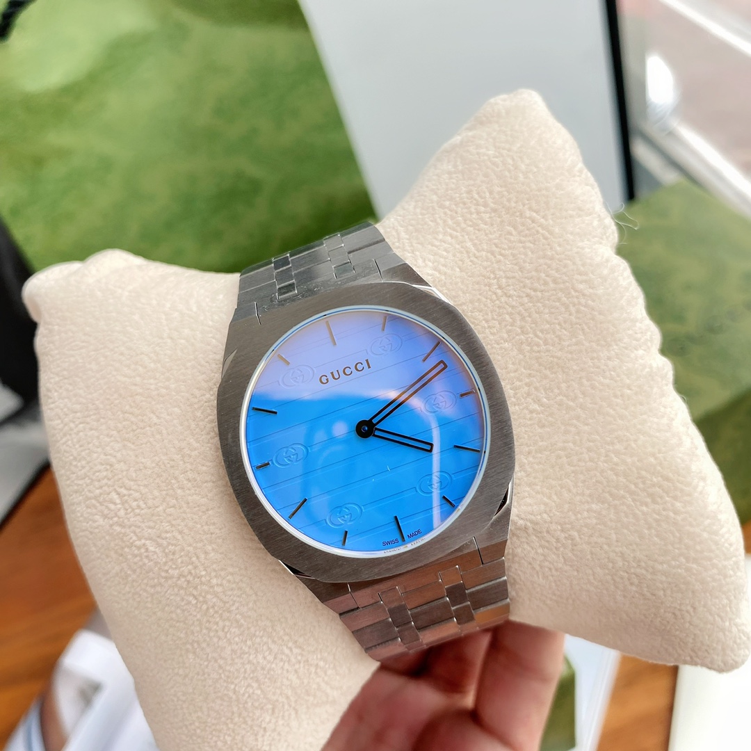 有名人の愛用品 腕時計 グッチ メンズ偽物 25H 魅力_3