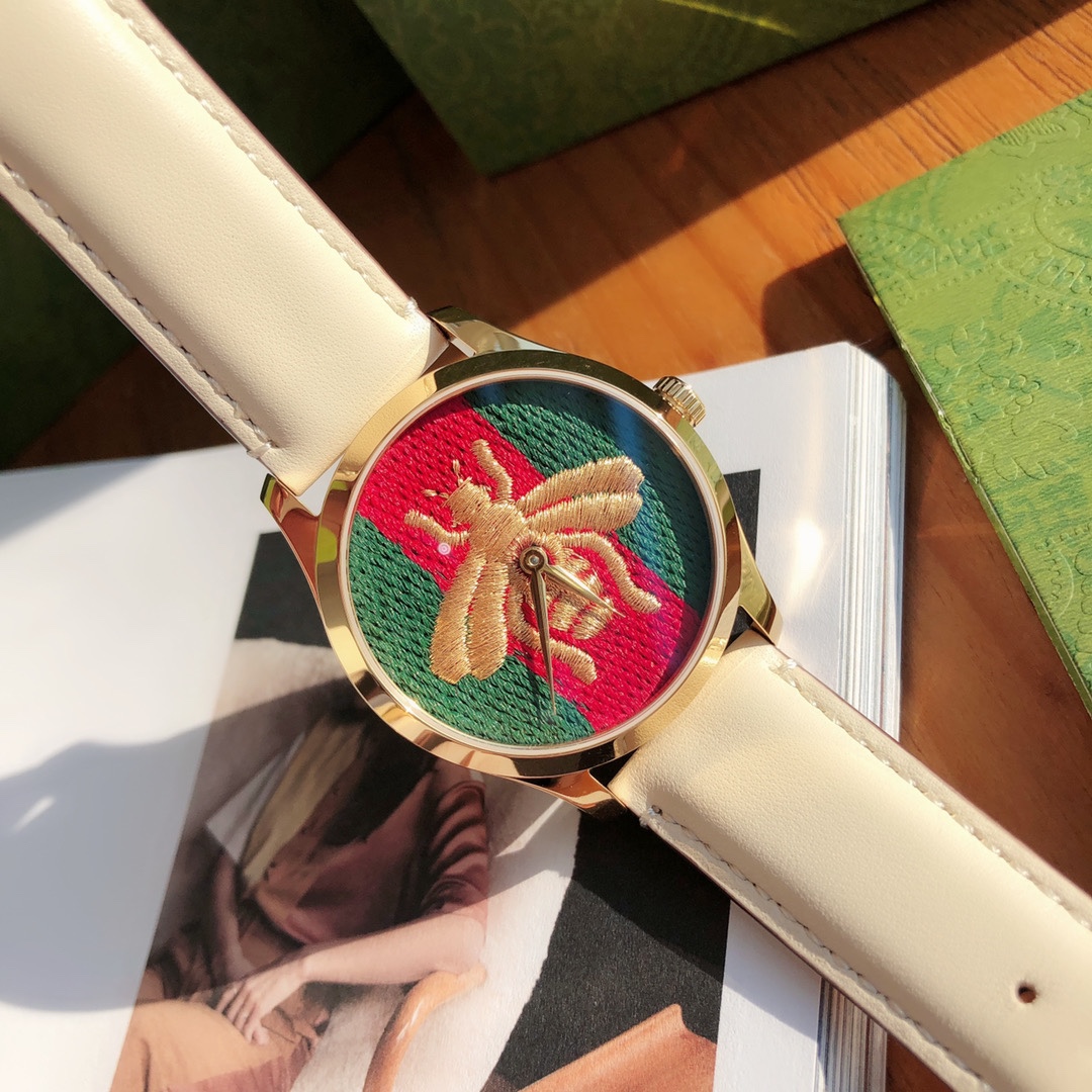【激安】最安値 人気腕時計 グッチコピー オリジナルスイス製ムーブメント_1