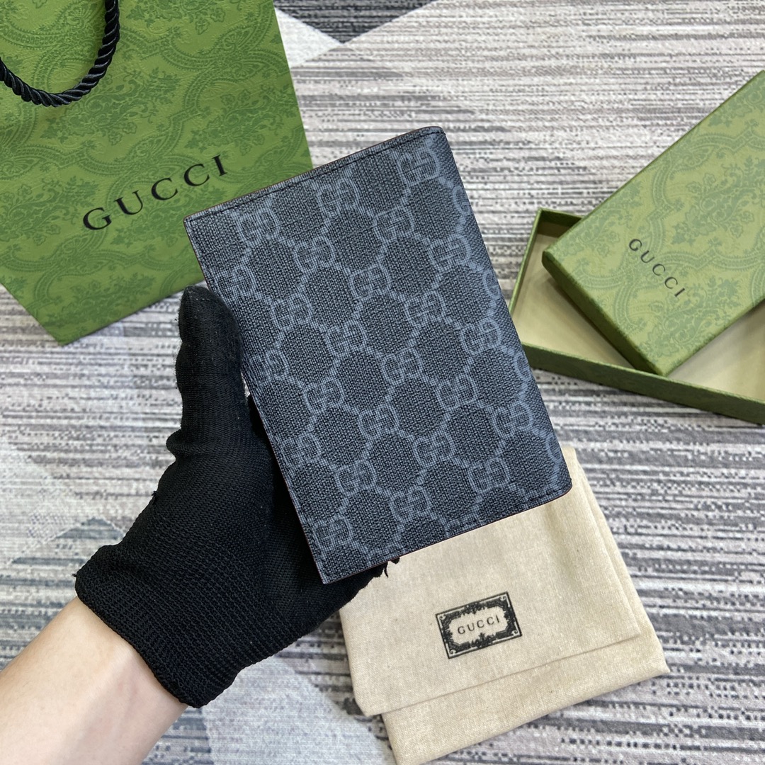 2023人気定番安い財布 gucciスーパーコピー 795229 グッチ パスポートケース_2